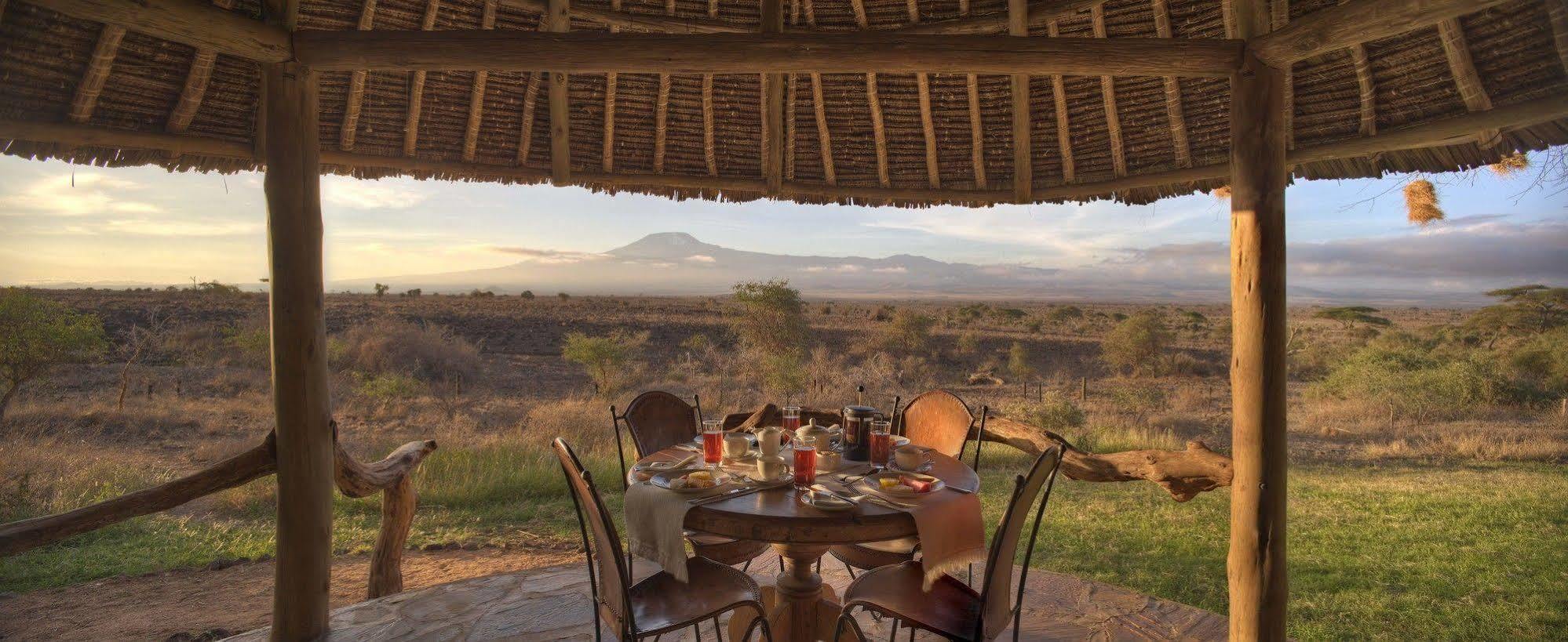 Elewana Tortilis Camp Hotel Amboseli Exterior foto
